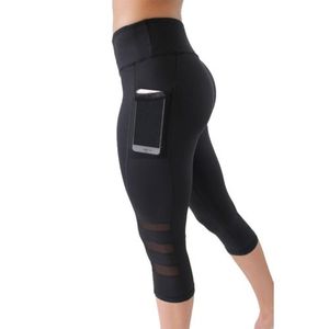 Conjunto de sujetador de yoga y Gimnasio Deportivo bordado con logotipo personalizado, mallas cortas elásticas de cintura alta, más tejido elástico para pérdida de peso, modelo de niña - Product Image 2