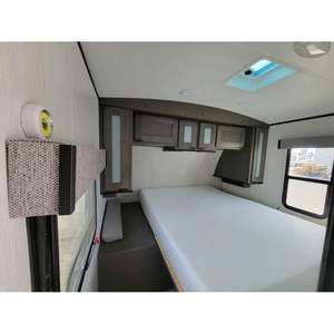 Autocaravana Cruiser RV 2500BH 2022 de Aluminio con Climatización, Dormitorio, Cocina, Baño, Almacenamiento y Comedor para 4-6 Personas - Product Image 4