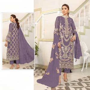 Costume Salwar en soie de style ethnique avec broderie lourde Autres accessoires ethniques - Product Image 5