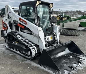 Minicargadora T595 de Bajas Horas de Trabajo, Cargadora Frontal/Tractora, Carga Nominal de 4 Toneladas, Motor Doosan, Bomba y Rodamientos de Alta Calidad - Product Image 1