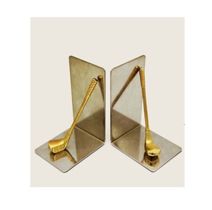 Sujetalibros de metal con estilo con detalles tallados diseñados para banquetes, celebraciones navideñas y casas rústicas - Product Image 2