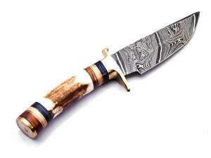 Cuchillo de Caza de Acero de Damasco Personalizable Hecho a Mano |   Cuchillo de Supervivencia para Campamento al Aire Libre con Mango de Asta de Ciervo, Funda de Cuero, OEM - Product Image 5