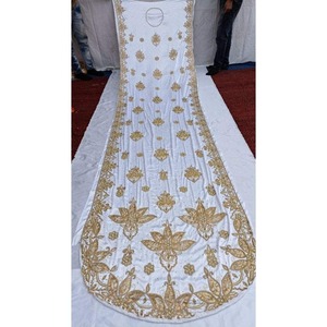 Tissu Dirac en soie perlé fait à la main de luxe pour les mariées somaliennes parfait pour les robes de mariage et d'occasion spéciale - Product Image 3