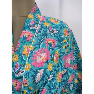 Kimono de Lujo Estilo Boho Indio, Vestido de Verano de Algodón Puro, Estampado a Mano con Diseño Floral Azul Agua, Azul Marino 1 - Product Image 2