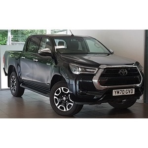 Toyota Hilux Invincible X D/Cab Pick Up 2018 Usada, 2.4 D-4D, Motor Diésel Automático, Volante a la Derecha/Izquierda - Product Image 3
