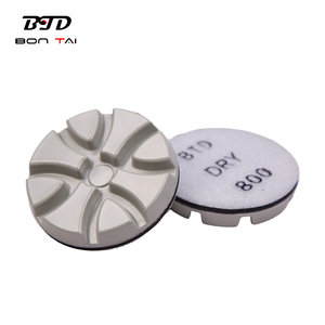 Tamponi per lucidatura pavimenti in resina ibrida HBR per cemento, diamantati, da 3 pollici - Product Image 1