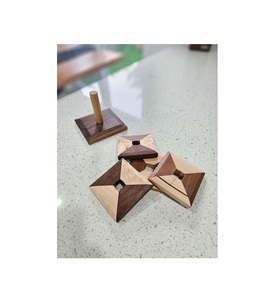 Posavasos de madera rústica que mejoran cualquier decoración interior al tiempo que ofrecen una protección fiable de la superficie contra derrames de bebidas - Product Image 2