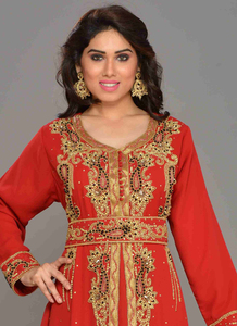 Caftanes islámicos Georgette bordados rojos con hijab a prueba de sol. - Product Image 3