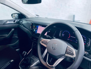 รถยนต์มือสองคุณภาพดีราคาประหยัด ปี 2026 โฟล์คสวาเกน โปโล 1.0 T-SI Life พวงมาลัยขวา - Product Image 2