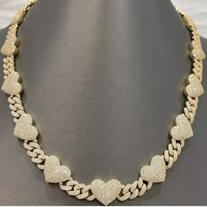 Personnalisé 18mm Cubain Link Heart Moissanite Diamond Chain 925 Sterling Silver Yellow Gold Necklace Produit de haute qualité - Product Image 6