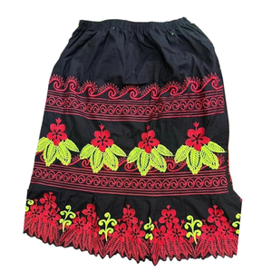 Jupes de sport pour femmes à taille haute et coupe trapèze, brodées sur mesure, vente en gros, jupes en coton de qualité brodées - Product Image 6