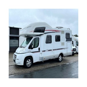 Autocaravana de lujo A-l-c-o-v-e usada del 2010, usada para acampar - Product Image 1
