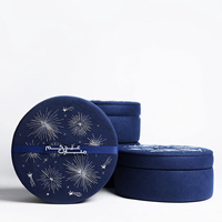 Boîte de Luxe Personnalisable Broderie de Paillettes Saint-Valentin Emballage pour Chocolats Tissu Acrylique Brodé à la Main pour Noix de Pécan Macarons
