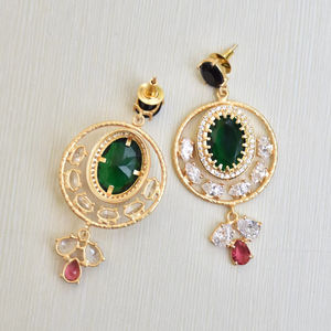 Boucles d'oreilles en laiton tendance à l'exportation, vente en gros de cristaux de guérison authentiques, finition en laiton satiné, design bohème chic, lots de mode en gros - Product Image 6