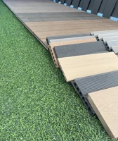 Platelage en bois composite de haute qualité Plancher solide Extérieur WPC Platelage creux Platelage en bois WPC fabriqué au Vietnam