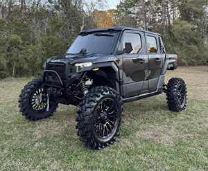 Polaris Xpedition 1000 XP Crew Northstar Ultimate 2025 - Product Image 2