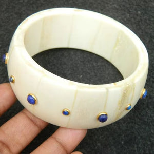 Brazalete de Hueso, Estilo Vintage de Lujo, Clásico, Hecho a Mano, Duradero, Redondo - Product Image 1