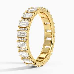 Anillo con diamantes cultivados en laboratorio con corte baguette y engaste de canal en oro, anillo de banda de diamantes con forma de baguette hecho a mano, joyería de cumpleaños para ella. - Product Image 2