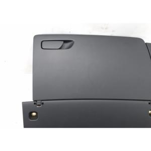 กล่องเก็บของออดี้ เอ3 ซีรีส์ (8V1) 8V1857035D (12>18) - Product Image 3