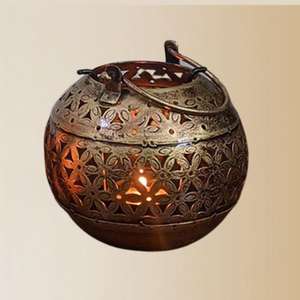 ที่วางเทียนทีไลท์โลหะแบบแขวนผนังสำหรับตกแต่งบ้านสไตล์โมเดิร์นไฟเทศกาลดิวาลี - Product Image 1