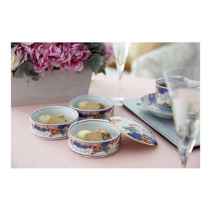 Boîte de rangement en céramique artisanale traditionnelle à motif Phoenix et pivoine Boîte à couvercle en porcelaine de luxe japonaise Article cadeau - Product Image 1