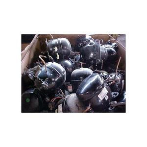 Débris de réfrigérateur à compresseur AC disponibles à la vente - Product Image 2