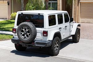 Jeep Wrangler Unlimited Rubicon 4x4 2021 Usado en Excelentes Condiciones - Product Image 1
