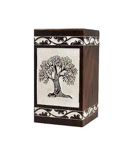 Urnes funéraires en bois de qualité supérieure pour adultes, pour les funérailles et les inhumations, fabriquées à la main avec logo personnalisé à bas prix - Product Image 1