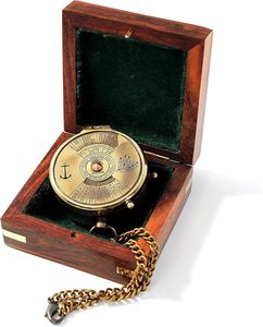 Boussole de poche nautique en laiton personnalisée, cadeau maritime vintage avec option de gravure - Product Image 6