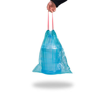 Sacs poubelles jetables en plastique à cordon sur rouleaux pour bacs ménagers de cuisine - Product Image 5