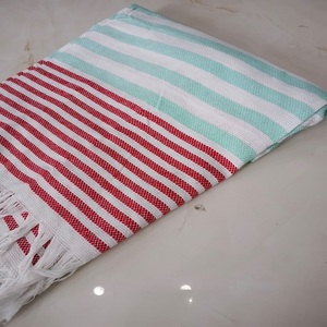 ผ้าขนหนูชายหาดผ้าฝ้ายตุรกีสุดหรูสีสันสดใสพร้อมพู่ออกแบบโลโก้ได้ตามต้องการขายดีสำหรับใช้ในชีวิตประจำวันและการเดินทาง - Product Image 5
