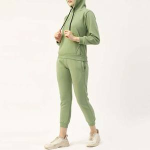 Últimos Conjuntos Deportivos de Invierno con Capucha para Mujer, Talla Grande, Diseño Casual y Elegante, Estampado Personalizado, 100% Algodón Cómodo - Product Image 2