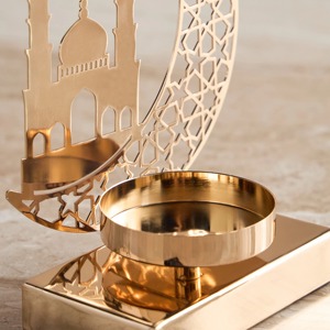 Adorable Bougeoir en Métal Doré de Haute Qualité, Élégant Centre de Table, Décoration d'Accent Parfaite pour la Décoration du Ramadan et de l'Aïd - Product Image 5