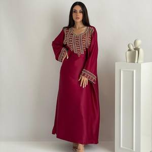 La Mejor Abaya Árabe de Seda Mukhawar Antiarrugas Hecha a Mano de Manga Larga de Alta Calidad de Dubái para Mujeres Adultas, Estilo Tradicional Musulmán - Product Image 1