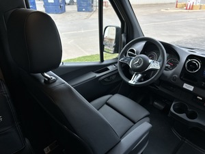 Autocaravanas de Primera Calidad a Precio de Fábrica, Amplio Espacio Interior, Resistentes y Grandes - Product Image 2