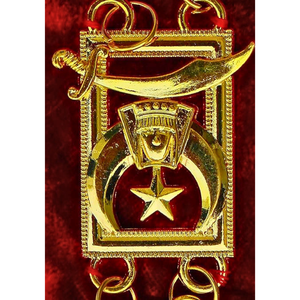 Collares de cadena de Sumo Sacerdote masónico personalizado con respaldo de terciopelo rojo chapado en oro con diamantes de imitación - Product Image 6