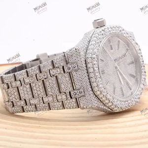 Sofisticado reloj mecánico para hombre de acero inoxidable VVS Moissanite Diamond y movimiento automático duradero - Product Image 3