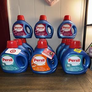 Wholesale Supplier of Persil 3 in 1 Liquid Non Bio <b>Laundry</b> <b>Detergent</b> with Floral Lavender & Lemon Fragrance 80% for Content - Product Image 1