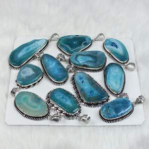 Venta al por mayor Solar Cuarzo Druzy Colgante para las mujeres Solar Cuarzo Slice Druzy Piedra preciosa Collar Colgante Lote Diseñador Colgantes Lote - Product Image 5