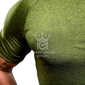 T-shirt de course à pied Slim Fit de haute qualité Compression Sport Design personnalisable Vêtements de fitness à un prix Tissu tricoté - Product Image 6