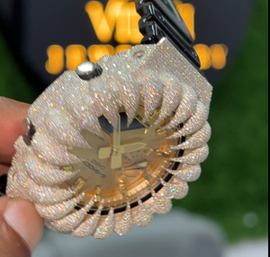 Vidhi เครื่องประดับนาฬิกาข้อมืออะนาล็อกที่เป็นเอกลักษณ์ของผู้ชายสแตนเลสเพชรเพชรเพชรโมอิสสไตล์ฮิปฮอปสีขาวทองซิลิโคนกีฬา - Product Image 5