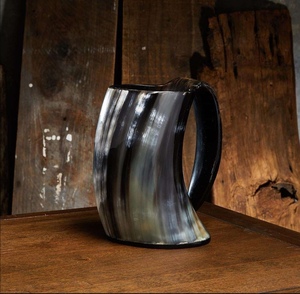 Mug à boire artisanal en corne naturelle, imitation antique, durable, écologique et unique pour la bière, le miel, la bière, les boissons, taille personnalisable - Product Image 5