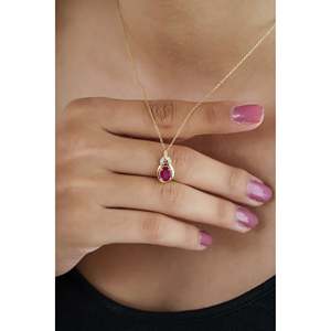 Collar con Colgante de Diamante y Rubí - Joyería Religiosa Hecha a Mano con Baño de Oro Rosa, Regalo - Product Image 2