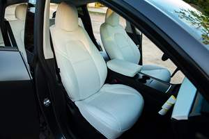 Modelo 2024 Impecable, Modelo-Y Performance, Tracción en las Cuatro Ruedas con Doble Motor, Autonomía de 303 Millas, Automático, Cuero, R18, Cámara Trasera - Product Image 6