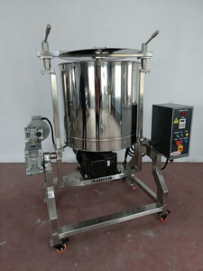 เครื่องบดแบบเปียก Sahith 25 ลิตร สแตนเลสสตีล พร้อมมอเตอร์ปรับเอียงได้ สำหรับทำอิได โดซา 230/415 โวลต์ - Product Image 6