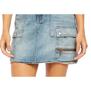 Minigonna in denim blu casual da donna Free People, taglia 24, con stampa graziosa, silhouette a pieghe e logo in vita, perfetta per l'estate e l'autunno - Product Image 3