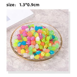 Accessoires de réservoir de poissons lumineux galet 2cm étoile réservoir de poissons pierre décoration d'aquarium - Product Image 3