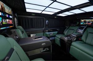 Mercedes-Benz Clase V V 300 2026 Nueva/Usada con Especificaciones GCC en Venta - Product Image 2