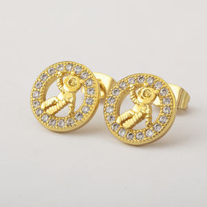 Pendientes de Aro de Cobre de <span class=keywords><strong>Dos</strong></span> Tonos con Circonitas Cúbicas de Colores, Diseño Nuevo, Estilo Occidental, Elegantes, <span class=keywords><strong>para</strong></span> Bodas, Joyería <span class=keywords><strong>para</strong></span> Mujer, Venta al por Mayor QIKU - Product Image 5