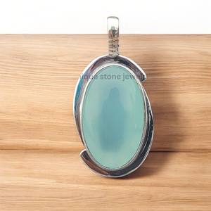 Collier pendentif en calcédoine naturelle faite à la main en argent sterling 925 bijoux en pierres précieuses plaquées or avec réglage de lunette - Product Image 1